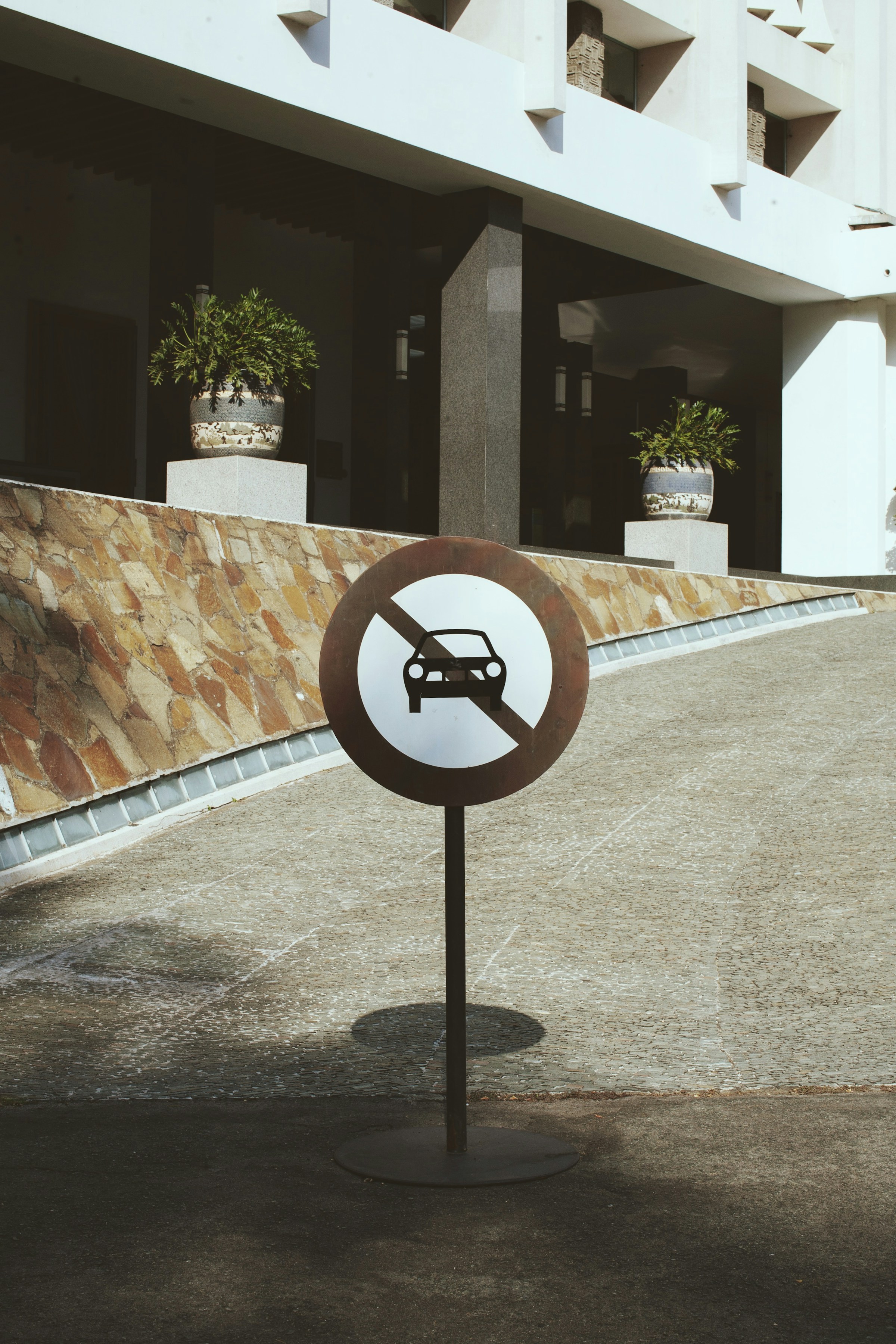 Photo by [Anh Tuan To](https://unsplash.com/@tuan1561) on [Unsplash](https://unsplash.com/photos/black-and-white-round-sign-JORmo4ov0EI)